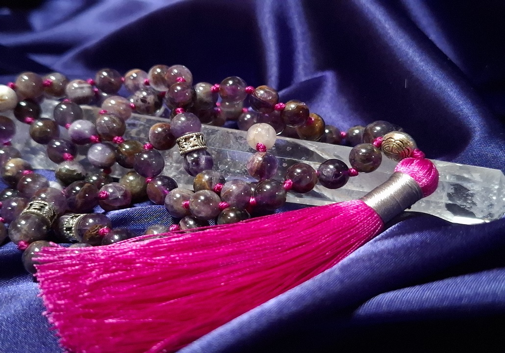 mirkahalamova.sk_www.merkabashop.sk_ Mala korálky_Mala korálky na meditáciu_Mala korálky z Ametystu na meditáciu_Meditáčné Mala korálky_Merkaba_Tibetská misa_Čakrové ladičky_Merkaba_Prívesok_Titánová pyramída_Ladička 4096C_Ladička 528hz_Tibetská misa_Správy z Galaxie_Merkaba_Merkaba orogonit_Kryštálový Prívesok Merkaba_cesta duše_Duchovná Cesta_kryštály a kamene_Kryštálová Merkaba_Andara Kryštál_Meditácia_kvet života_Ladička 4096C_Ladička 528hz_vzostup z 3D do 5D_ako navýšiť vibrácie_Duchovno_Vogel Kryštál_kyištálové kamene_Prívesok Kremeň Merkaba