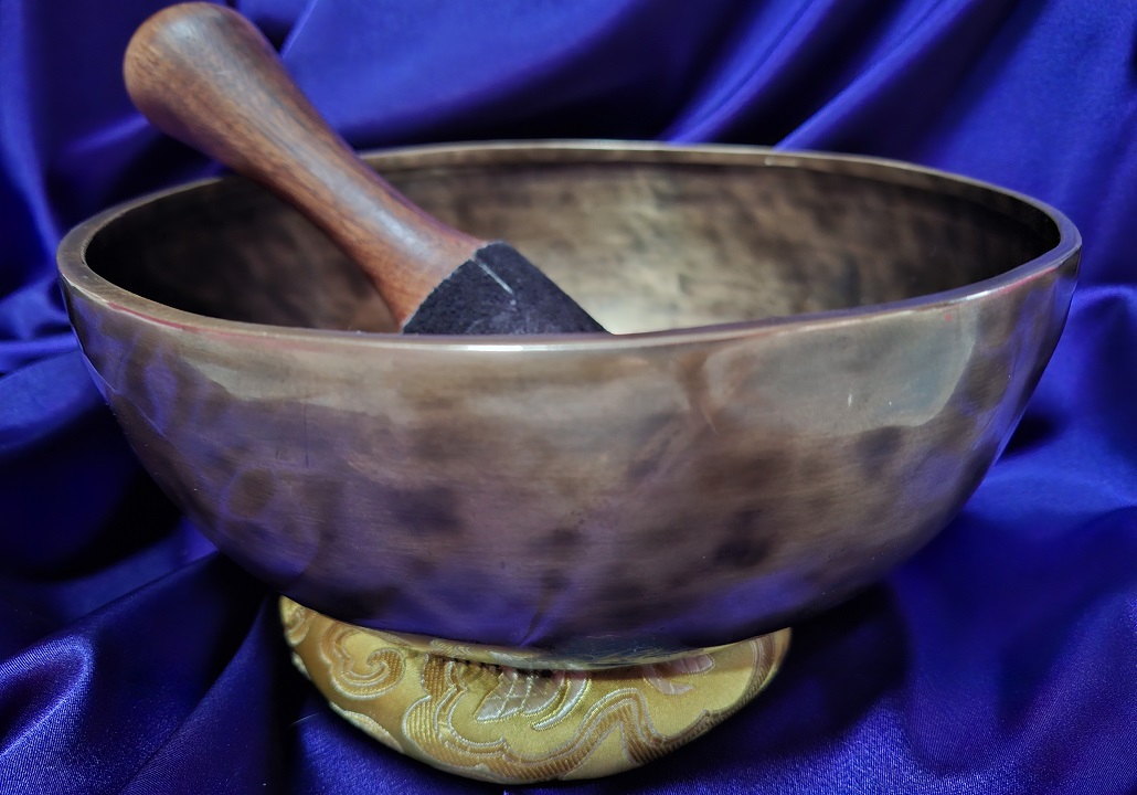 mirkahalamova.sk_www.merkabashop.sk_Merkaba_Prívesok_Titánová pyramída_Ladička 4096C_Ladička 528hz_Tibetská misa_Tibetská misa vyrobená zo 7 kovov_Ručne tepaná Tibetská misa zo 7 kovov_Správy z Galaxie_Merkaba_Merkaba orogonit_Kryštálový Prívesok Merkaba_cesta duše_Duchovná Cesta_kryštály a kamene_Kryštálová Merkaba_Andara Kryštál_Meditácia_kvet života_Ladička 4096C_Ladička 528hz_Čakrové ladičky,_vzostup z 3D do 5D_ako navýšiť vibrácie_Duchovno_Vogel Kryštál_kyištálové kamene_Prívesok Kremeň Merkaba